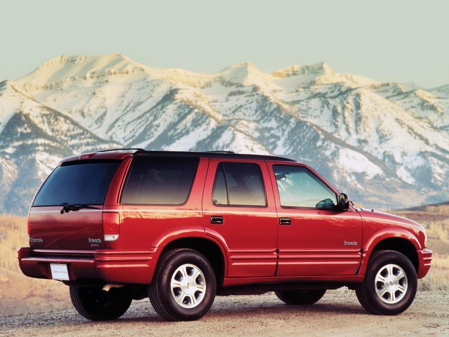  Oldsmobile Bravada 1995 года  (фото 3 из 6)